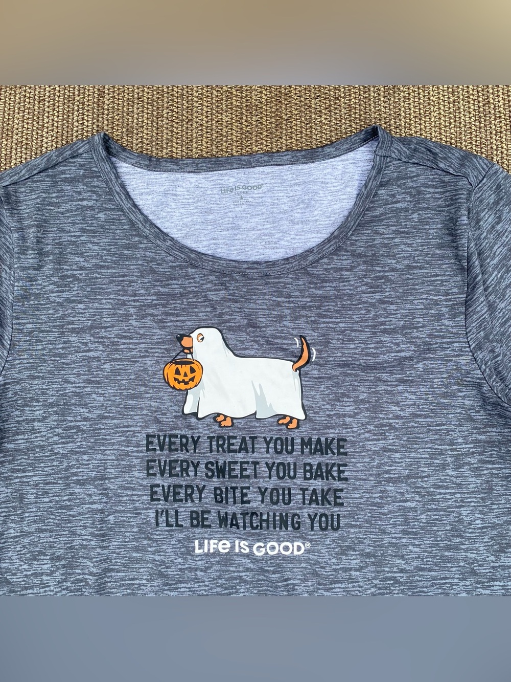 Life Is Good Halloween Ghost Dog Sleep Shirt Grey L